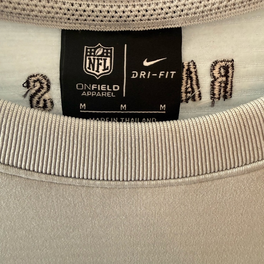 Nike NFL Las Vegas Raiders Dri-Fit On Field Long Sleeve Shirt Gray Men’s M - Picture 3 of 6